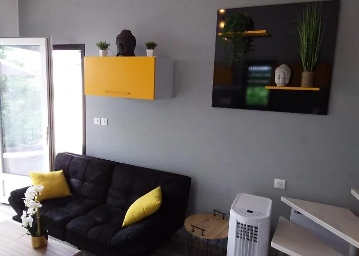 Au Pays De La Lavande... Ferienhaus Valensole