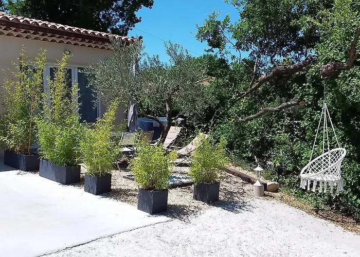 Vakantiehuis Au Pays De La Lavande...